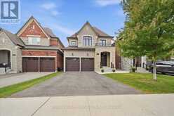 90 PROFESSOR DAY DRIVE | Bradford West Gwillimbury Ontario | Slide Image Two