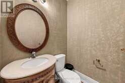 209 REDSTONE ROAD | Richmond Hill Ontario | Slide Image Four