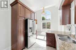 209 REDSTONE ROAD | Richmond Hill Ontario | Slide Image Nine