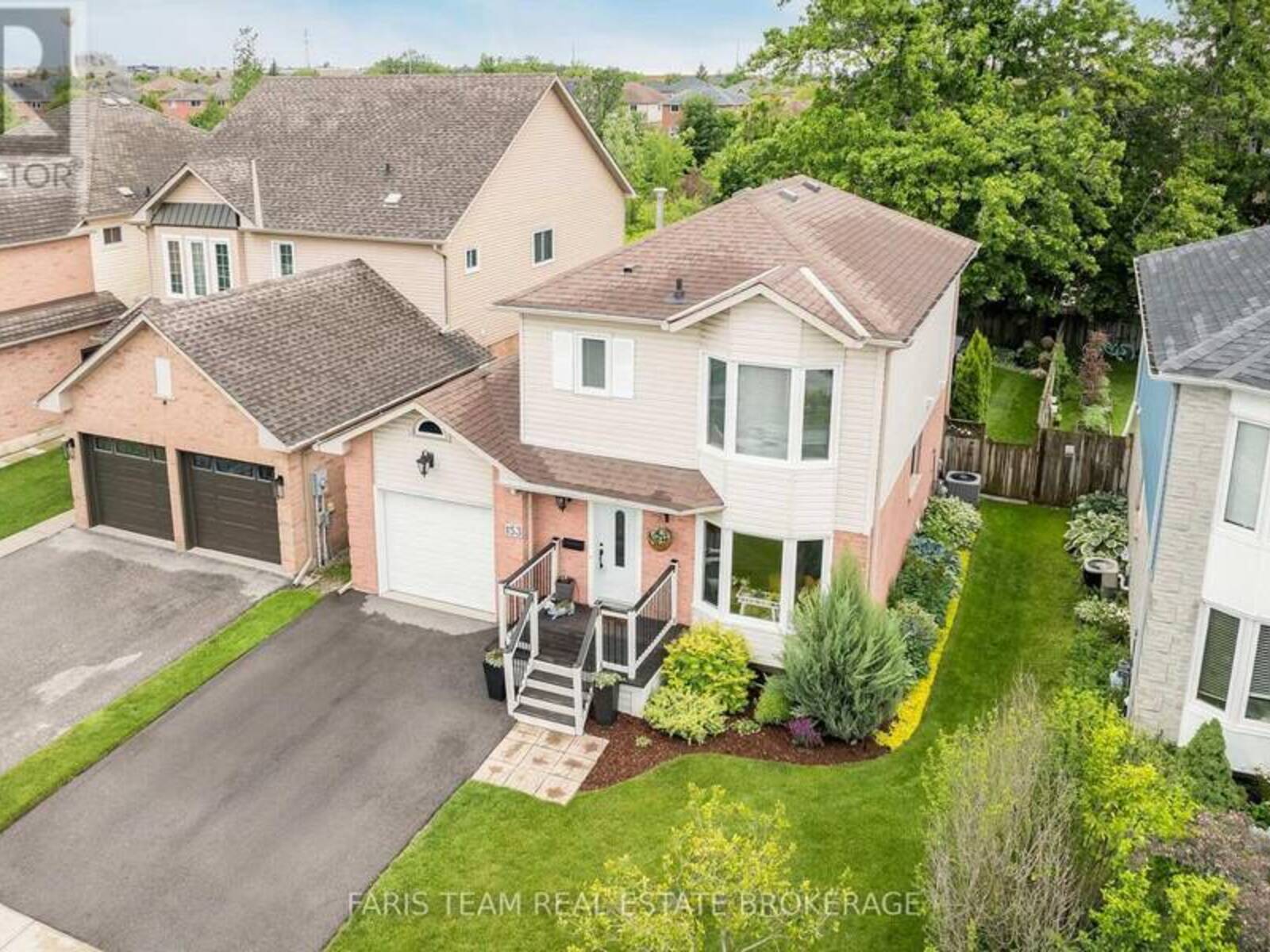 153 CARDINAL STREET, Barrie, Ontario L4M 6G2