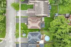 153 CARDINAL STREET | Barrie Ontario | Slide Image Thirty
