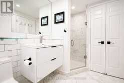 1610 - 2285 LAKE SHORE BOULEVARD W | Toronto Ontario | Slide Image Eight