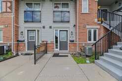 5 - 4620 GUILDWOOD WAY | Mississauga Ontario | Slide Image Four