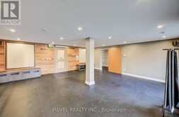 614 - 320 PLAINS ROAD E | Burlington Ontario | Slide Image Thirty-two