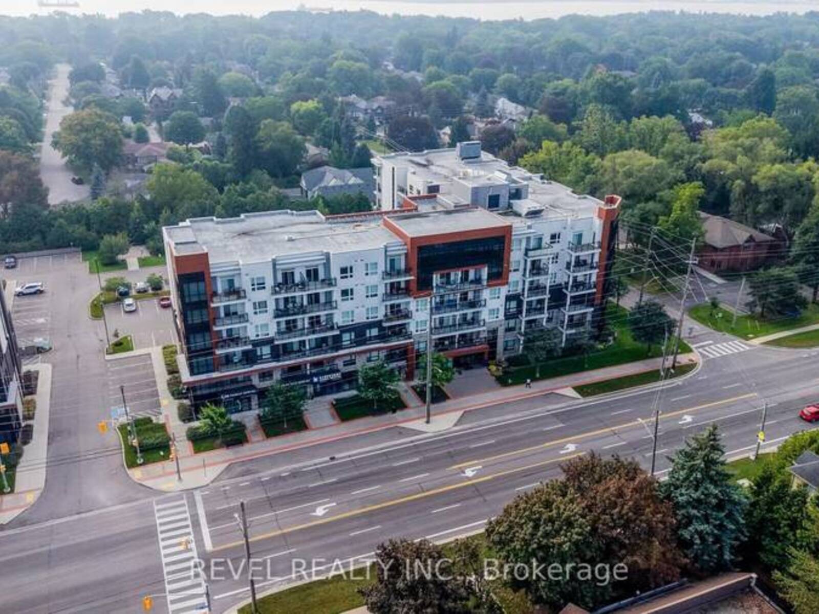 614 - 320 PLAINS ROAD E, Burlington, Ontario L7T 0C1