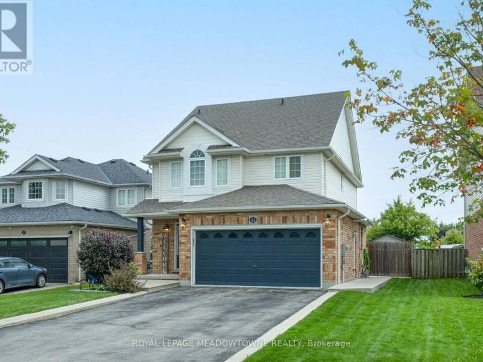 41 BEARDMORE CRESCENT, Halton Hills, Ontario L7J 2Z1