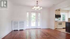19 STRATHGOWAN CRESCENT | Toronto Ontario | Slide Image Nine