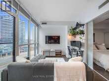 918 - 169 FORT YORK BOULEVARD | Toronto Ontario | Slide Image Sixteen