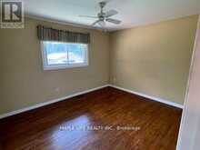 886 SRIGLEY STREET | Newmarket Ontario | Slide Image Nine