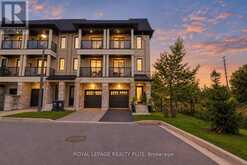 560 RAPIDS LANE | Mississauga Ontario | Slide Image Two