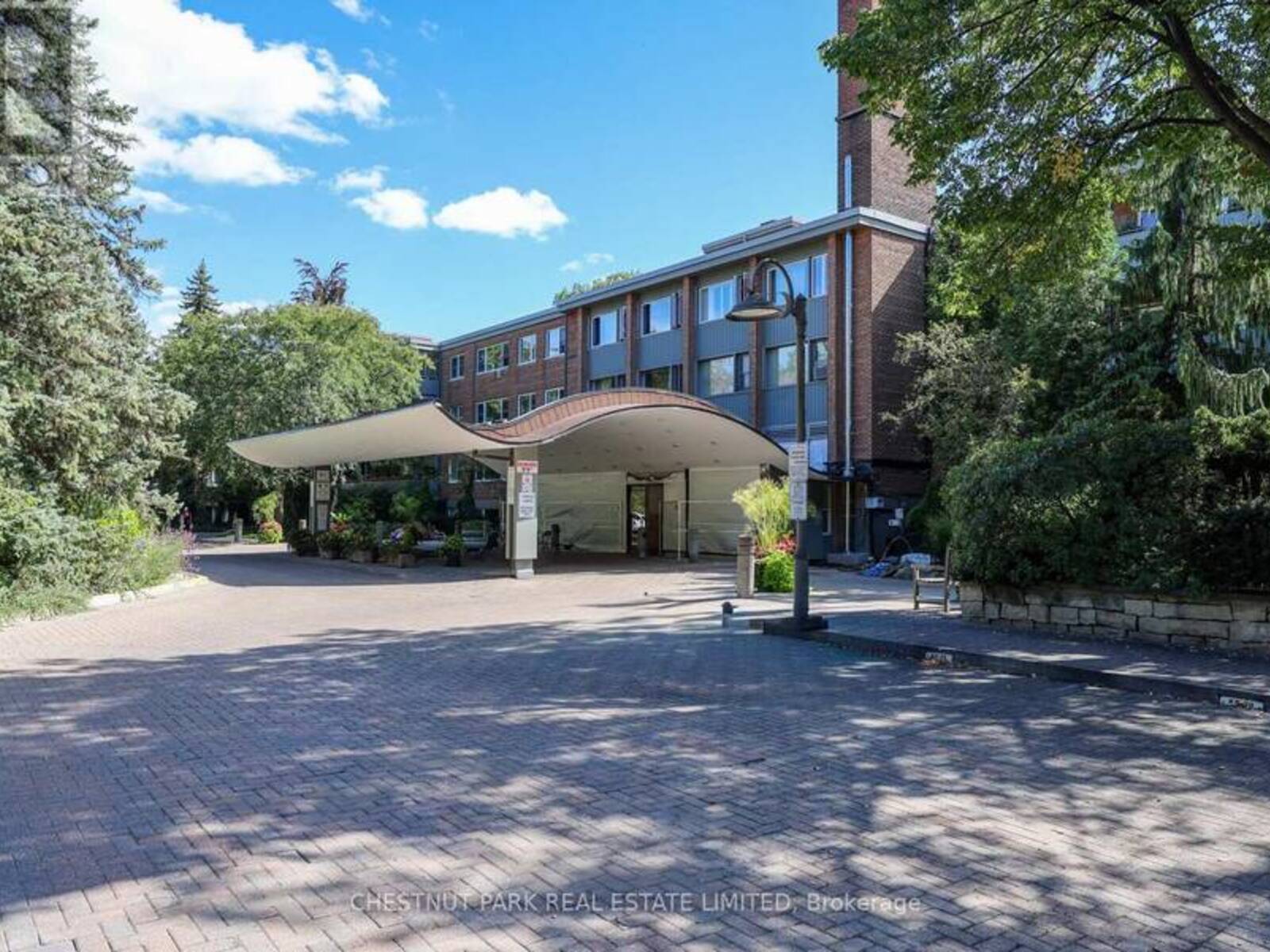 612 - 21 DALE AVENUE, Toronto, Ontario M4W 1K3