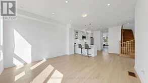 1 - 70 GREEN GARDENS BOULEVARD | Toronto Ontario | Slide Image Twelve