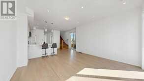 1 - 70 GREEN GARDENS BOULEVARD | Toronto Ontario | Slide Image Fifteen
