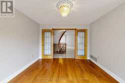 92 ERICKSON DRIVE | Whitby Ontario | Slide Image Four