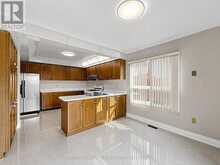 92 ERICKSON DRIVE | Whitby Ontario | Slide Image Six