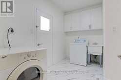 86 BRISTOL ROAD | Newmarket Ontario | Slide Image Fifteen