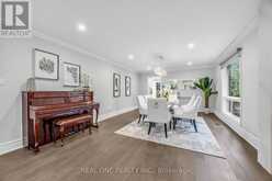 52 FENWICK CRESCENT | Markham Ontario | Slide Image Thirteen