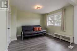 707 ROSS STREET | Burlington Ontario | Slide Image Twenty-six