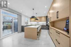 395 KLEIN CIRCLE | Hamilton Ontario | Slide Image Nine