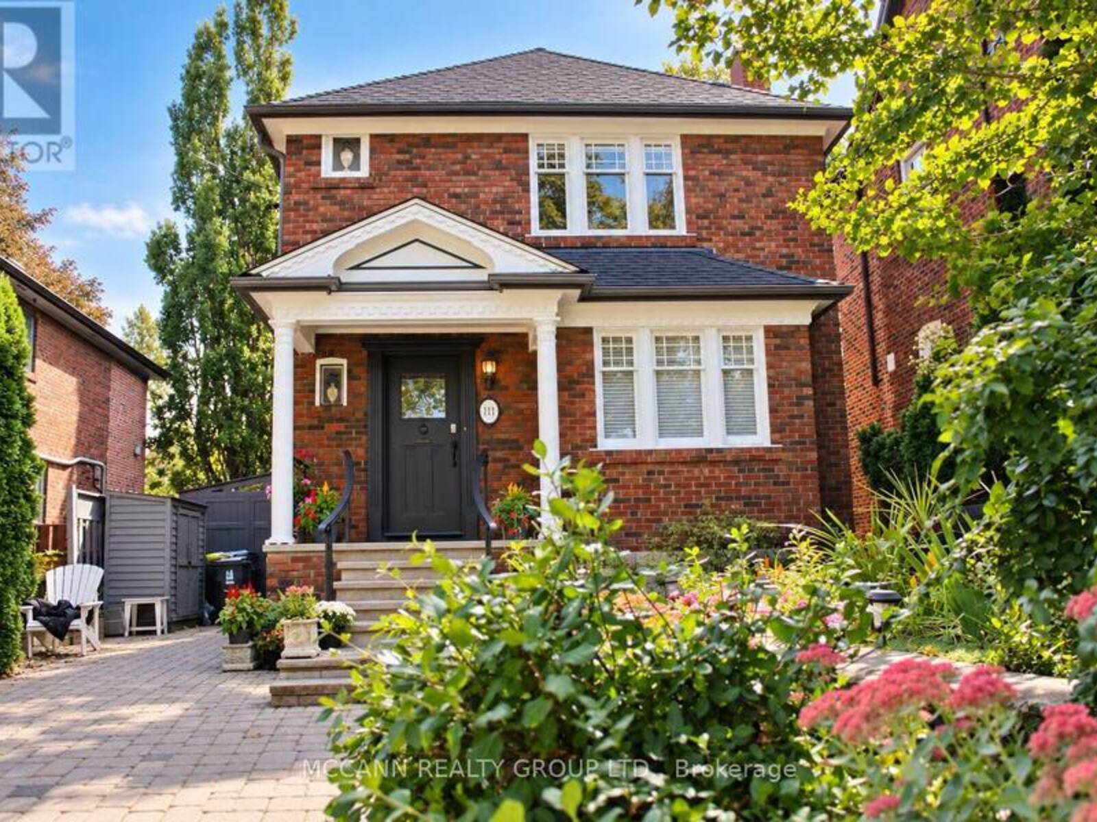 111 CHUDLEIGH AVENUE, Toronto, Ontario M4R 1T5