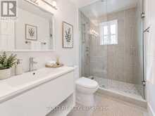 525 LYNETT CRESCENT | Richmond Hill Ontario | Slide Image Thirteen