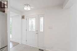 525 LYNETT CRESCENT | Richmond Hill Ontario | Slide Image Two