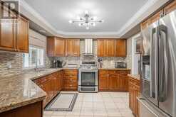 11 MCNEILAGE COURT | Ajax Ontario | Slide Image Sixteen