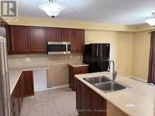 3 BAYCLIFFE DRIVE | Whitby Ontario | Slide Image Eight