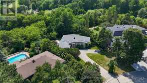 35 IDLESWIFT DRIVE | Vaughan Ontario | Slide Image Five