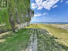 966 SHORE LANE | Wasaga Beach Ontario | Slide Image Fifteen
