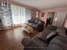 594 MILLER STREET | Meaford Ontario | Slide Image Four