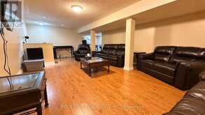 12 ROSELAND AVENUE | St. Catharines Ontario | Slide Image Eighteen