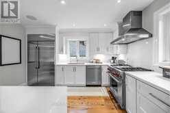 21 AUSTIN TERRACE | Toronto Ontario | Slide Image Nine