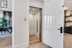31 BRADGATE ROAD | Toronto Ontario | Slide Image Fourteen