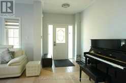 648 SOUTH UNIONVILLE AVENUE | Markham Ontario | Slide Image Eight