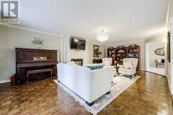 1 RADLEY STREET | Vaughan Ontario | Slide Image Thirteen