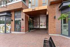 519 - 215 LAKESHORE ROAD W | Mississauga Ontario | Slide Image Five