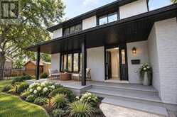 1237 SYCAMORE DRIVE | Burlington Ontario | Slide Image Thirty