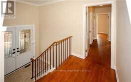 16 CARSBROOKE ROAD | Toronto Ontario | Slide Image Three