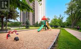 1102 - 820 BURNHAMTHORPE ROAD | Toronto Ontario | Slide Image Thirty-two
