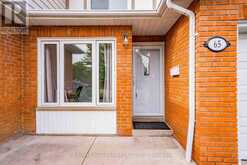 65 BARONESS CRESCENT | Toronto Ontario | Slide Image Four