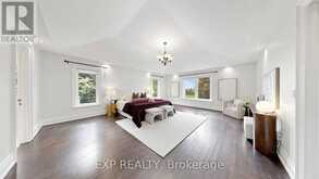 18 MCCOWAN LANE | Whitchurch-Stouffville Ontario | Slide Image Thirty-two