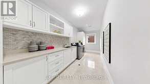 18 MCCOWAN LANE | Whitchurch-Stouffville Ontario | Slide Image Thirty-seven