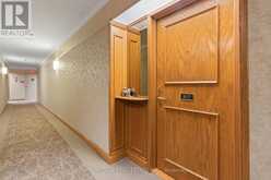 807 - 4 WILLOW STREET | Waterloo Ontario | Slide Image Five