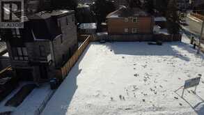 10 B AND C BENSON AVENUE | Mississauga Ontario | Slide Image Five