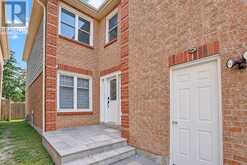 51 NEW FOREST SQUARE | Toronto Ontario | Slide Image Five