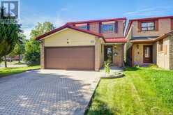 2 CROACH CRESCENT | Toronto Ontario | Slide Image Two