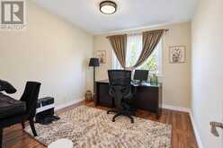648 MOSSBANK COURT | Newmarket Ontario | Slide Image Nineteen