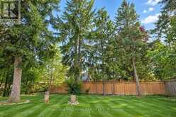 648 MOSSBANK COURT | Newmarket Ontario | Slide Image Thirty-two