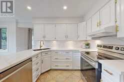350 SUNSET BEACH ROAD N | Richmond Hill Ontario | Slide Image Eight